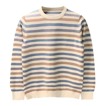 Обикновен трикотаж, есенно-зимния тънък пуловер с кръгло деколте в контрастни райета за мъже