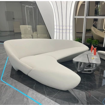 Скандинавски дизайнер от фибростъкло, модерен лек луксозен ъглов извит диван-стол за дневна форма на вили